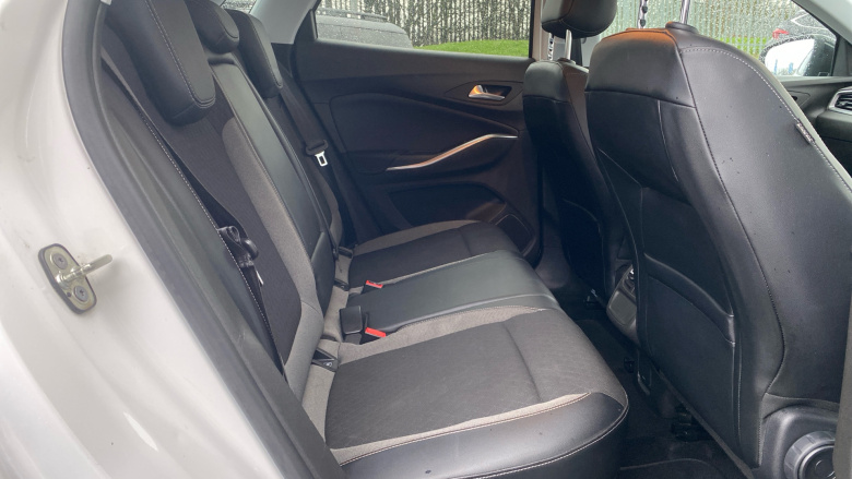 Vauxhall Grandland 1.2 Turbo Elite 5dr Petrol Hatchback